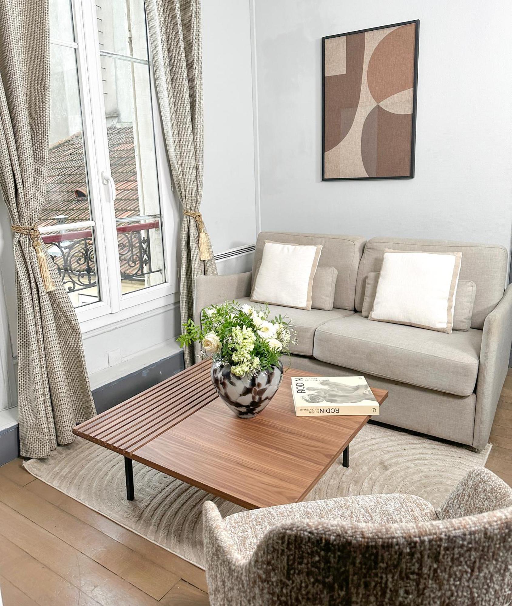 Stunning Apartment Near Eiffel Tower París Exterior foto
